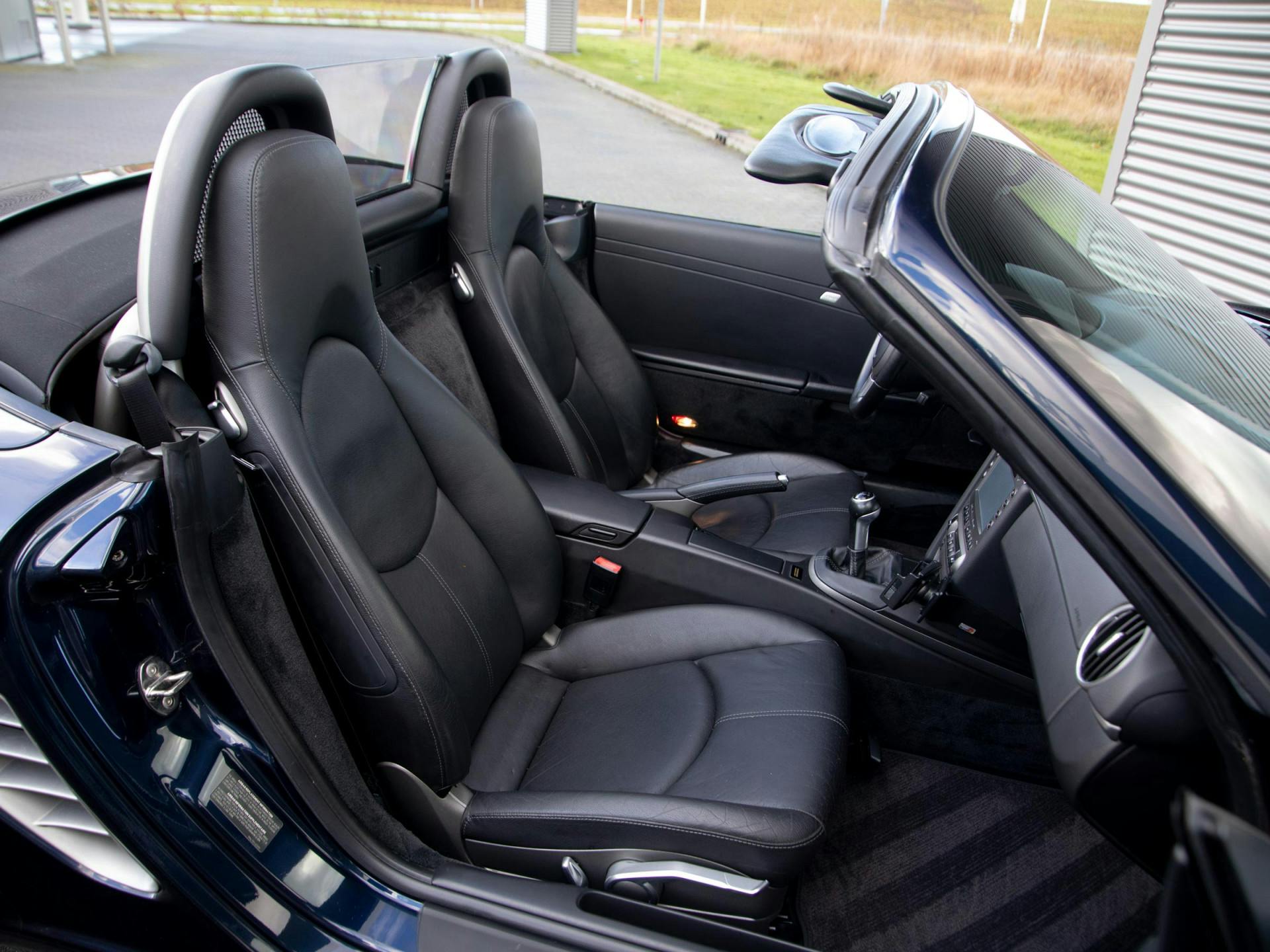 Porsche Boxster 2.7 | Sound-Package Plus | Stoelverwarming | Home-Link |